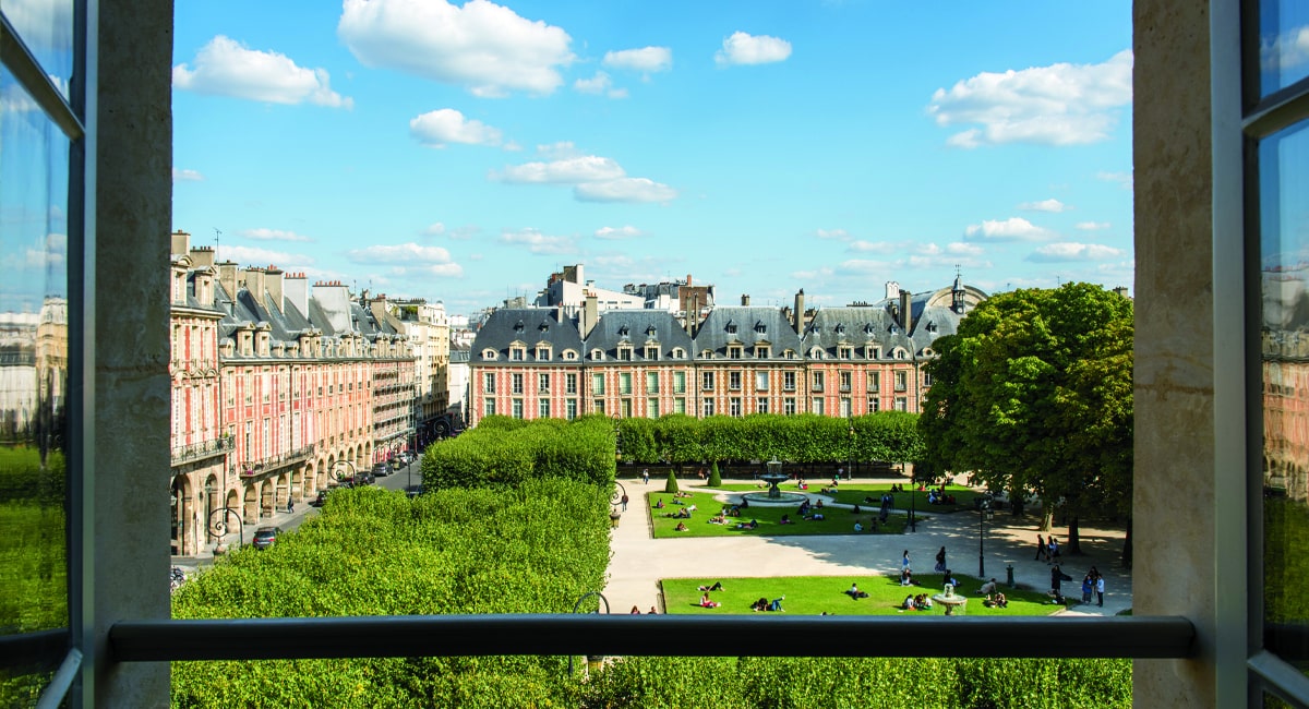 Royal Review: A Stay in Paris's Extravagant Cour Des Vosges