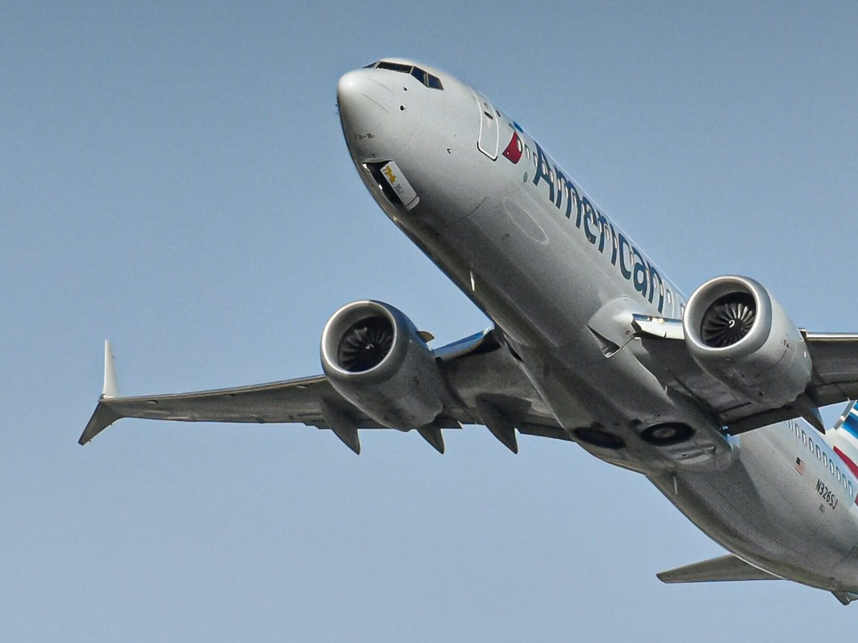 Revamping the Skies: American Airlines Plans to Replace 255 Aging Planes