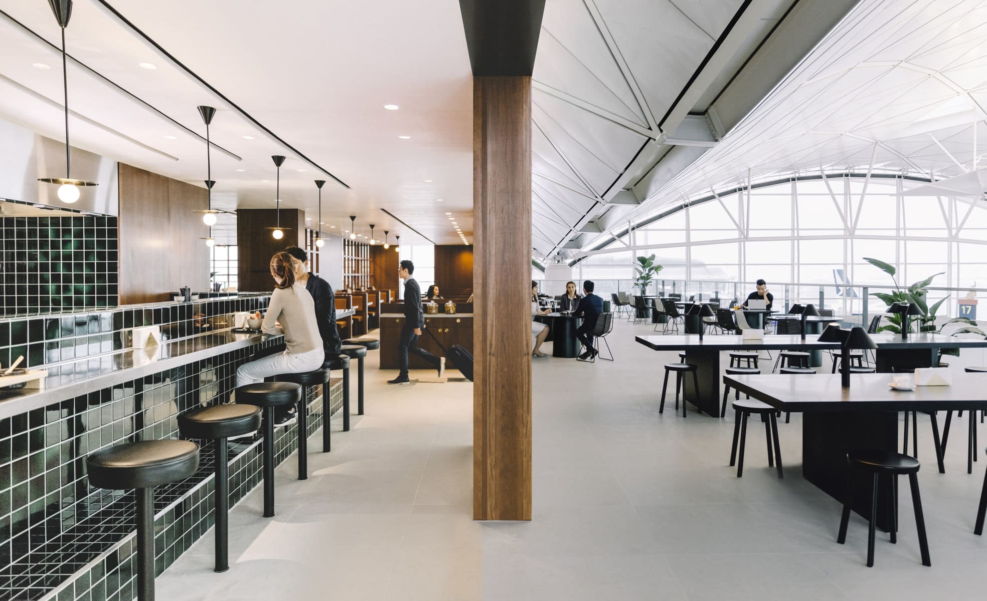 Cathay Pacific Reopens ‘The Deck’ Lounge in Hong Kong