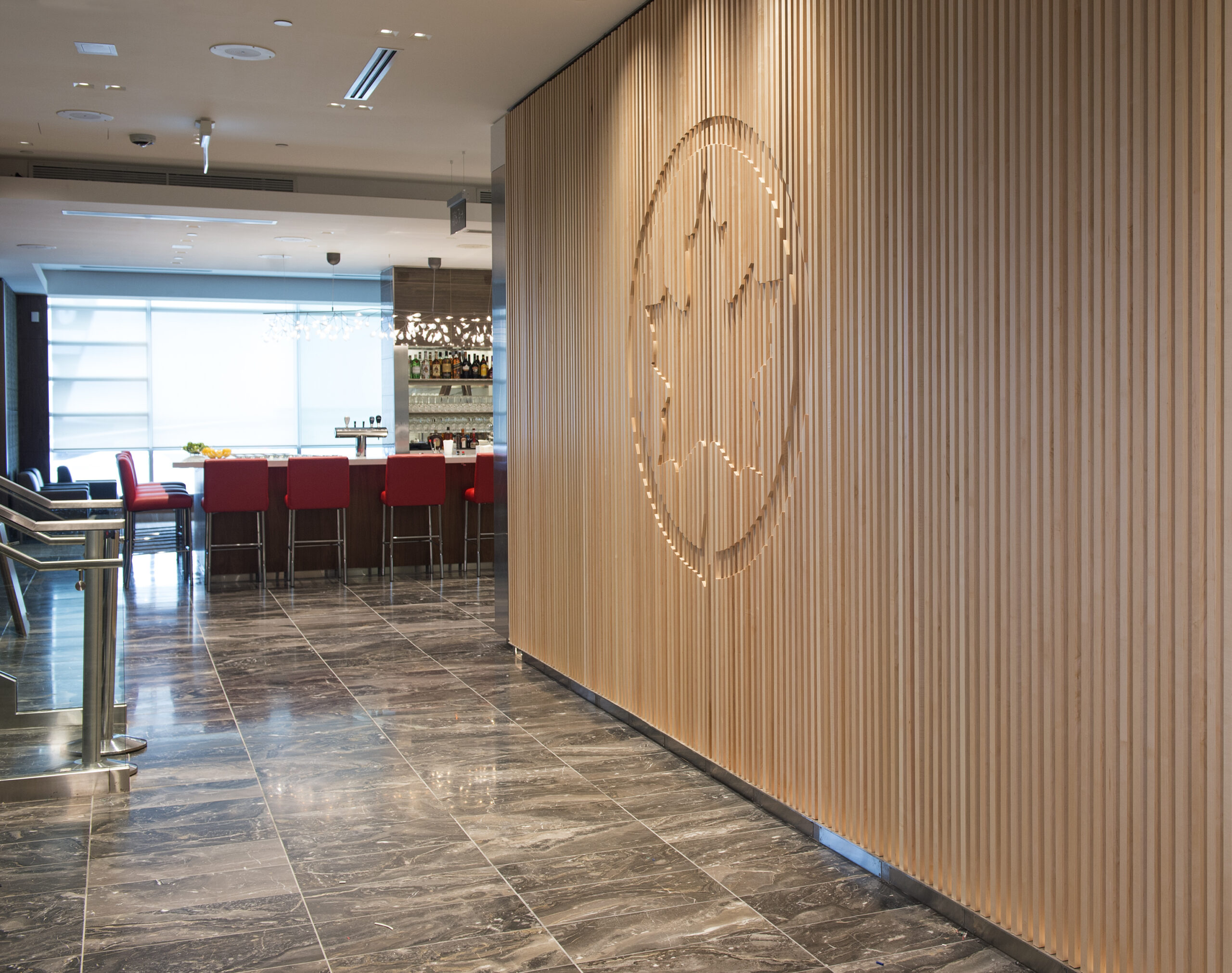 Lounging in Style: Air Canada Revamps Lounge Network